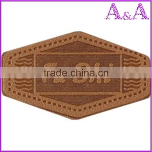 High End Ink Filled Deboss Embossed Garment PU Leather Labels for Jeans thumbnail-4