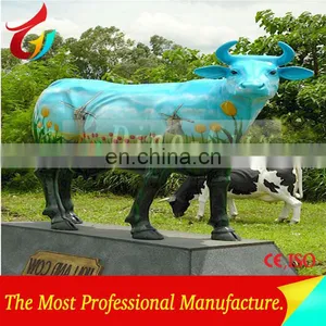 Attractive Outdoor Playground Fiberglass Cows Statue thumbnail-1