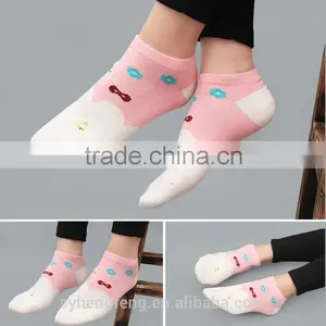2016 Hot Wholesale New Style Cute Socks Women Socks thumbnail-1