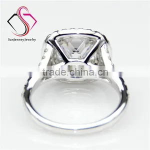 Cushion Brilliant Cut Moissanite 2 Carat 7.5mm Center 14k White Gold Diamond Wedding Engagement Ring thumbnail-2