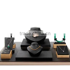 High End Custom Logo Printed Leather Jewelry Display Set thumbnail-3