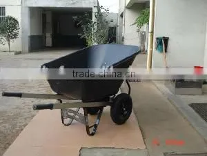Two Wheels Wheelbarrow WB9600 With Heavy Duty Plastic Wheelbarrow thumbnail-3