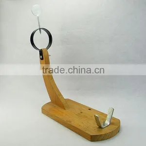 Wooden Ham Holder thumbnail-2