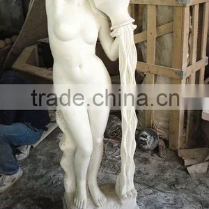 Figure Statue thumbnail-1