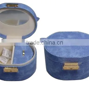Leather Jewelry Case thumbnail-1