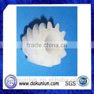 Precision Custom Small Nylon POM Plastic Gear thumbnail-2
