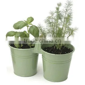 Metal Flower Planter thumbnail-1