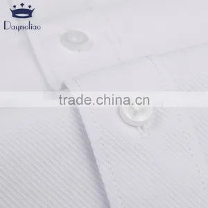 Daynoliao Latest Design Twill Cotton White Short Sleeve Cotton Men Shirt thumbnail-5