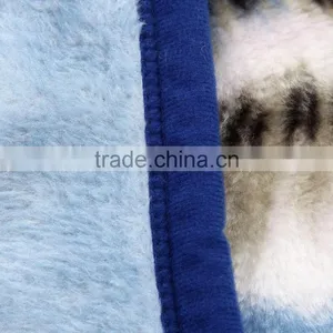 China Factory Bulk Buy Tiger Print Throw Blanket Super Soft Raschel Baby Blanket thumbnail-3