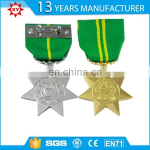 Five-pointed Star Pin Badge thumbnail-1