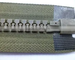 8# Resin Zipper Plastic Zipper Open End With Painted Auto-lock Slider Zipper Jacket Zipper Coate Zipper thumbnail-3