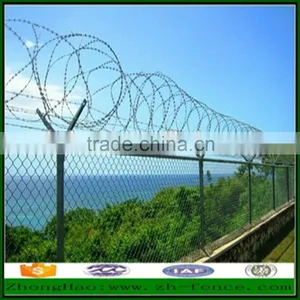 High Quality Low Price Outdoor Using Concertina Razor Barbed Wire Security Fence thumbnail-1