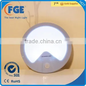 LED Motion Activated Night Light With 3 LEDs Dusk Dawn Sensor thumbnail-4