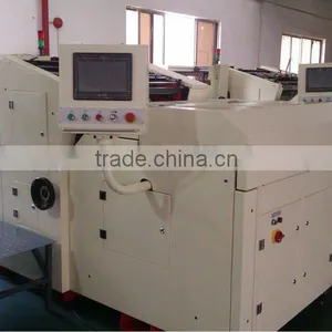 ST040PP Automatic Glue Machine thumbnail-1