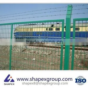 50mmX200mm Wire Mesh Fence thumbnail-1