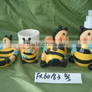 4Pcs Ceramic Bathroom Accessories Set thumbnail-1