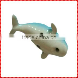 White Ceramic Flute of Ocarina thumbnail-1