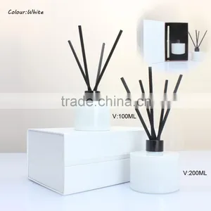 Fragrance New Design Gift Box Packed Top Quality Lavender Scents Reed Diffuser Bottle With Rattan thumbnail-1
