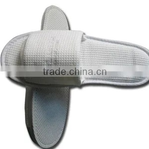 Luxury Waffle Open Toe Hotel Slipper thumbnail-1