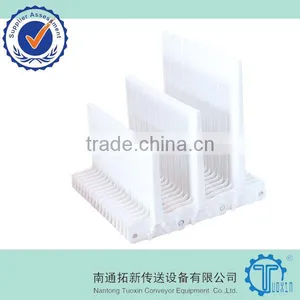 400 Raised Rib Plastic Modular Conveyor Belt With Base Flights thumbnail-1