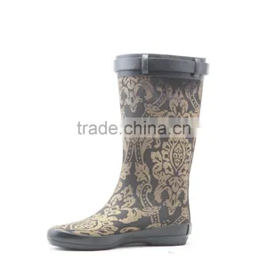 2015 Cloth Style Short Rubber Rain Boots for Woman thumbnail-3