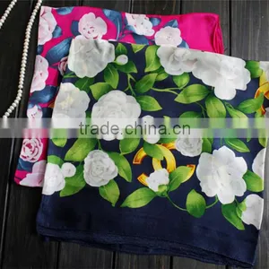 Custom Wholesale China Scarf Square Neck Silk Scarf thumbnail-1