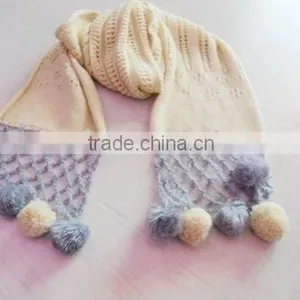 Fashion Acrylic Knitted Jacquard Scarf thumbnail-1