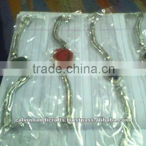 Lovely and Gorgoues Bracelet thumbnail-1