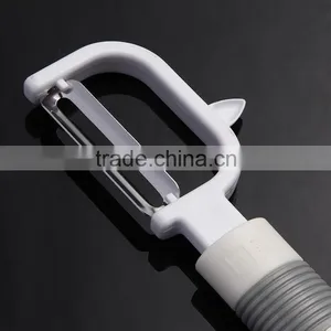 Vegetable Fruit Plastic Peeler Parer thumbnail-4