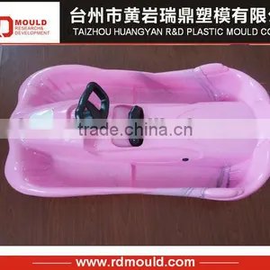 Skis Injection Molding Made in Huangyan thumbnail-1