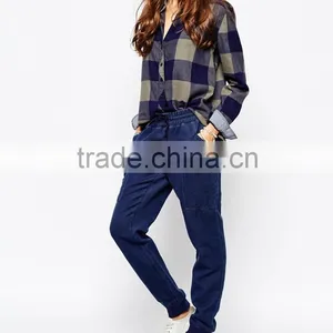 OEM New Ladies Super Soft Skinny Denim Hot Pants thumbnail-5