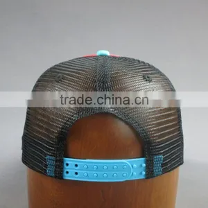 Customer High Quality 5 Panels Snapback Hat With Woven Lable thumbnail-5