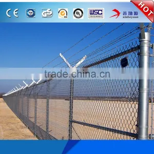 Wholesale Factory Price Metal Stadium or Farm Fencing PVC Coated 9 Gauge 7 Foot Temporary Barrier Chain Link Fence thumbnail-4