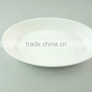 Wholesale Oval White Ceramic Bake Plate for Daily Use thumbnail-1