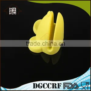 NBRSC Hot Products Custom Design Non-slip Silicone Glove Oven Silicone Gloves Silicone Pot Gloves thumbnail-2