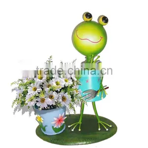 25105 Cute Frog Metal Garden Art Wholesale Made in Xiamen thumbnail-1