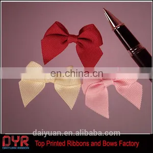 Grosgrain Bow Hair Barrette thumbnail-1