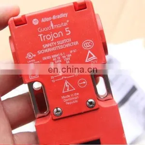 Allen-Bradley Safetyl Interlock Switch 440K-T11090 thumbnail-1