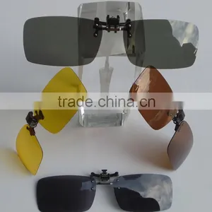 Strong Light Resistance Easy Drive Sunglasses Clip thumbnail-1