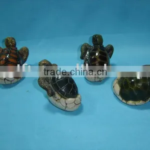 Polyresin Turtle Craved Egg thumbnail-1