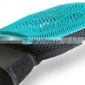 Paw Shape TPR Grooming for Cat & Dog Right & Left Handed Fit - Eco Friendly - Soft & Gentle Shedding Brush thumbnail-4