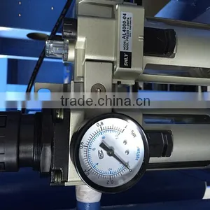 Semi-automatic Blowing Machine Pet thumbnail-5