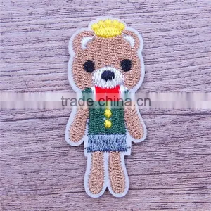 Wholesale Iron-on Embroidered Blazer Crest Glasses Patches thumbnail-2