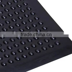 Black Rubber Conductive Interlocking Floor Mat thumbnail-3