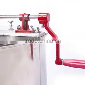 Durable 4 Frames Stainless Steel Honey Extractor by Manual thumbnail-3