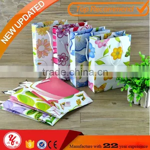 Fancy Flower Printing Wedding Door Small Gift Paper Bags thumbnail-1