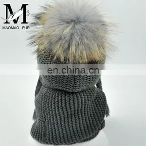 Kids Customized Design Wool Collar Raccoon Fur Pom Cashmere Knitted Hat and Scarf thumbnail-3
