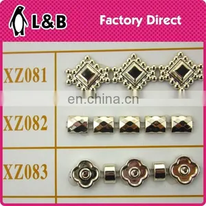 Wholesale Rhinstone Gold Plastic Trim Banding Plastic Wedding Dress Flower Appliques thumbnail-5