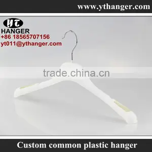IMY-442 White Plastic Non-slip Hangers for Dress thumbnail-1