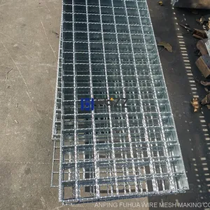 Steel Serrated Bar Gratings Stair Treads Hot Dipped Galvanized for Steel Structure thumbnail-2